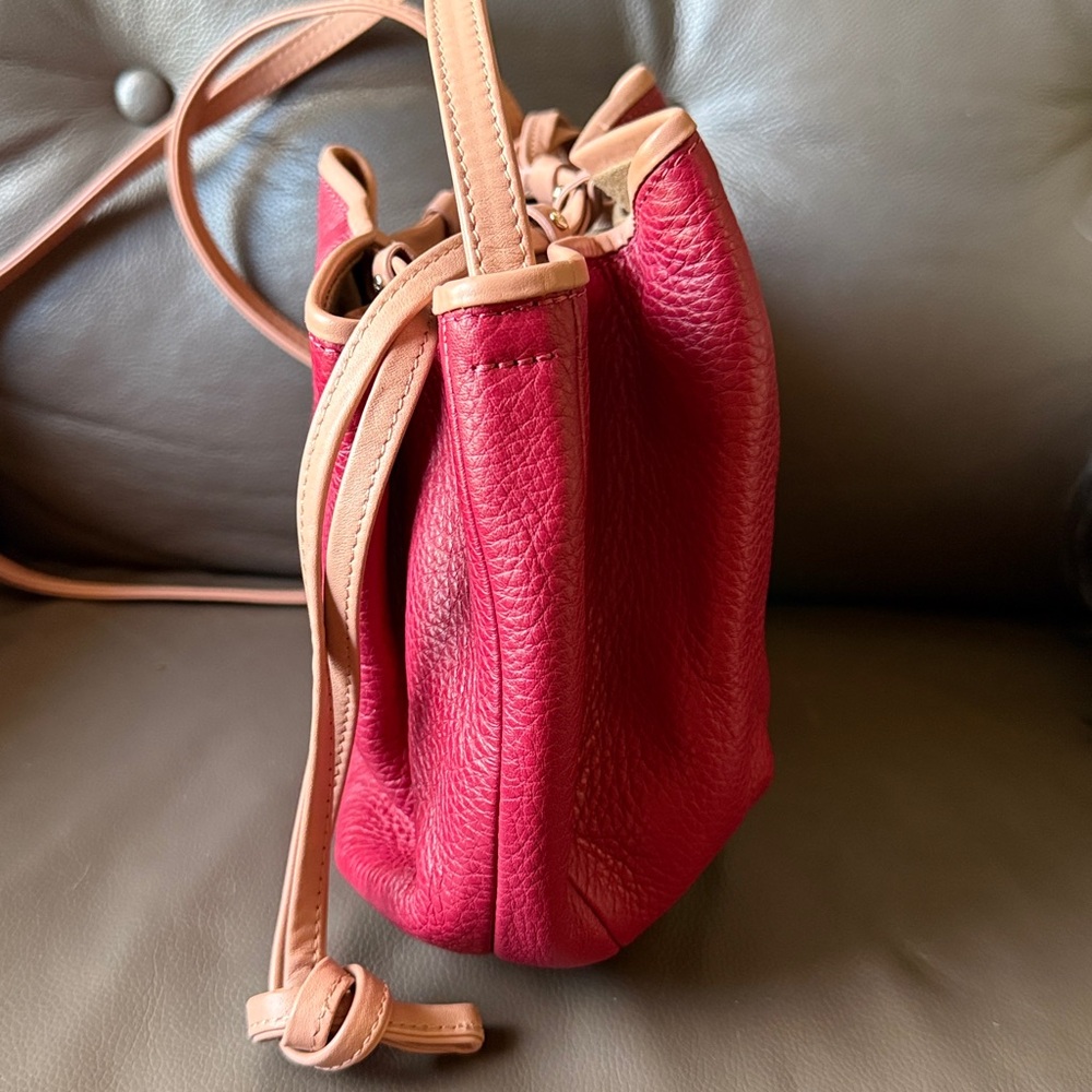Beautiful Red See By Chloe Crossbody Purse Excellent Condition - Picture 4 of 12